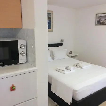 & Ivica スプリト